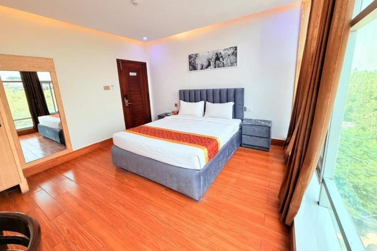 Double Room, Balcony, City View