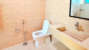Bathroom - Oriental Hotel Islamabad (Islamabad)