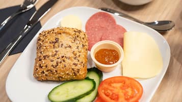 Daily buffet breakfast for a fee