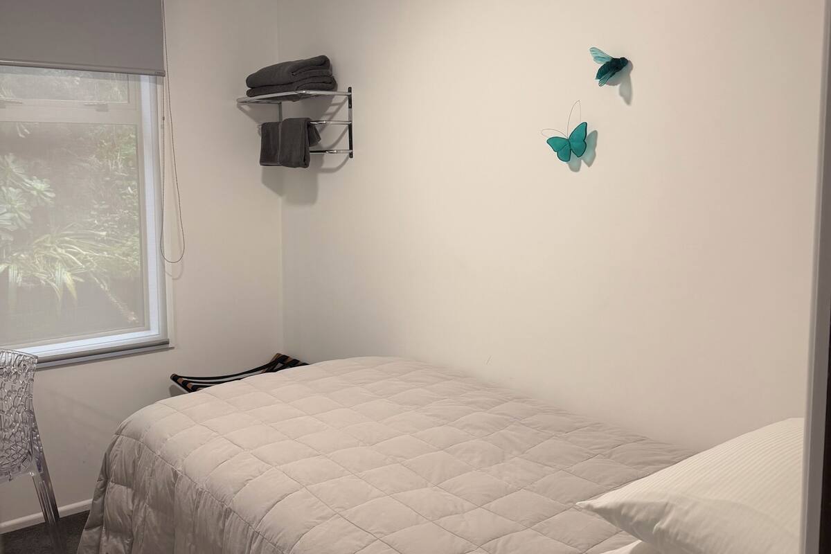 Basic Single Room