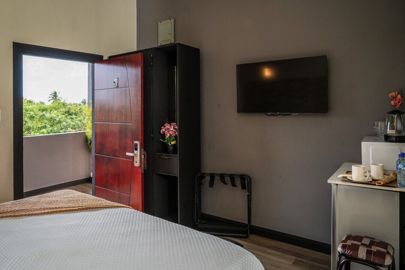 1 chambre, fer et planche à repasser, Wi-Fi, draps fournis