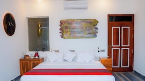 Quarto triplo luxo, vista para o mar | Wi-Fi de cortesia, roupa de cama