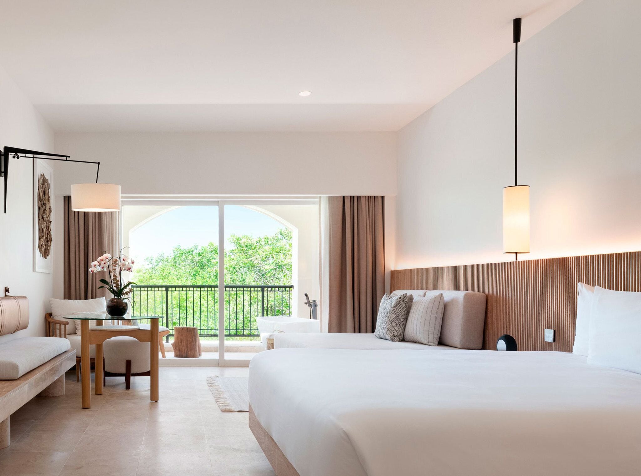 เครื่องนอนระดับพรีเมียม, เปลนอนเด็กแบบพกพา, Wi-Fi ฟรี, ผ้าปูที่นอน