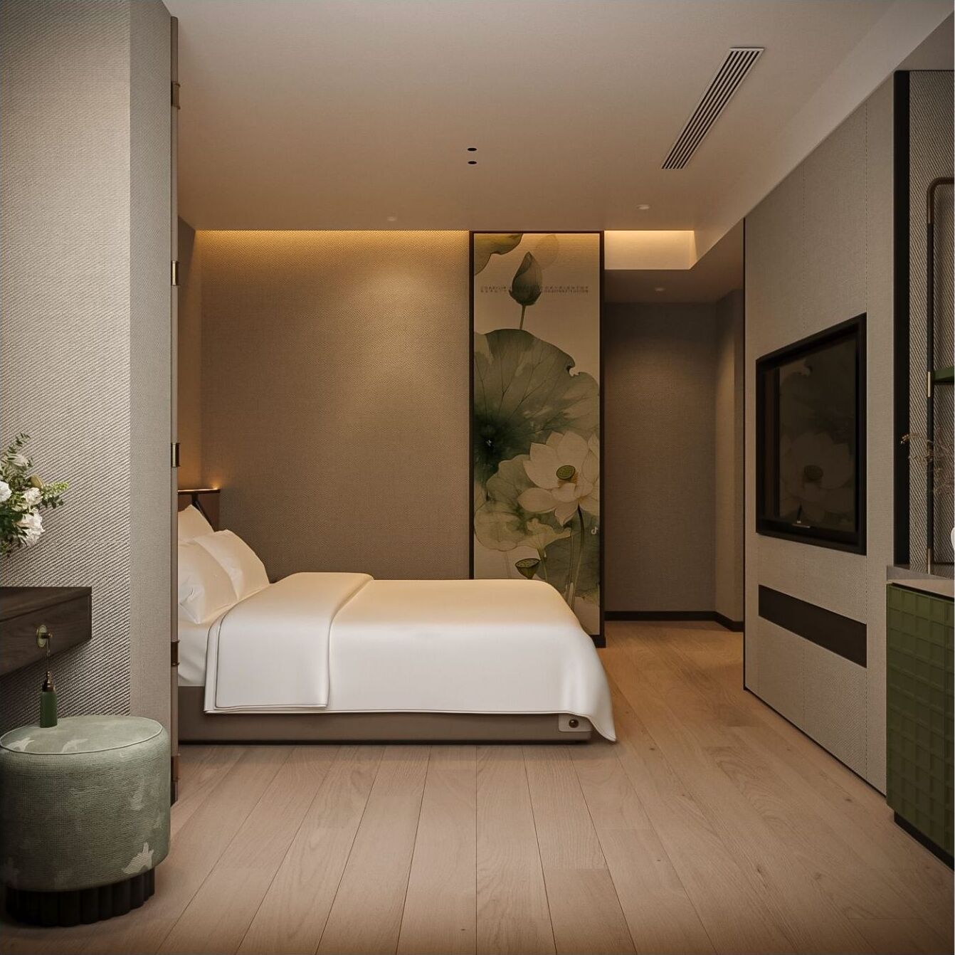 Une chambre à coucher moderne avec un lit, une table de chevet, un téléviseur fixé au mur et une grande œuvre d’art à motifs floraux.