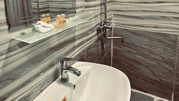 Classic-Zweibettzimmer | Badezimmer