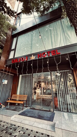 Reception - Dil Toj Hotel (Tashkent)