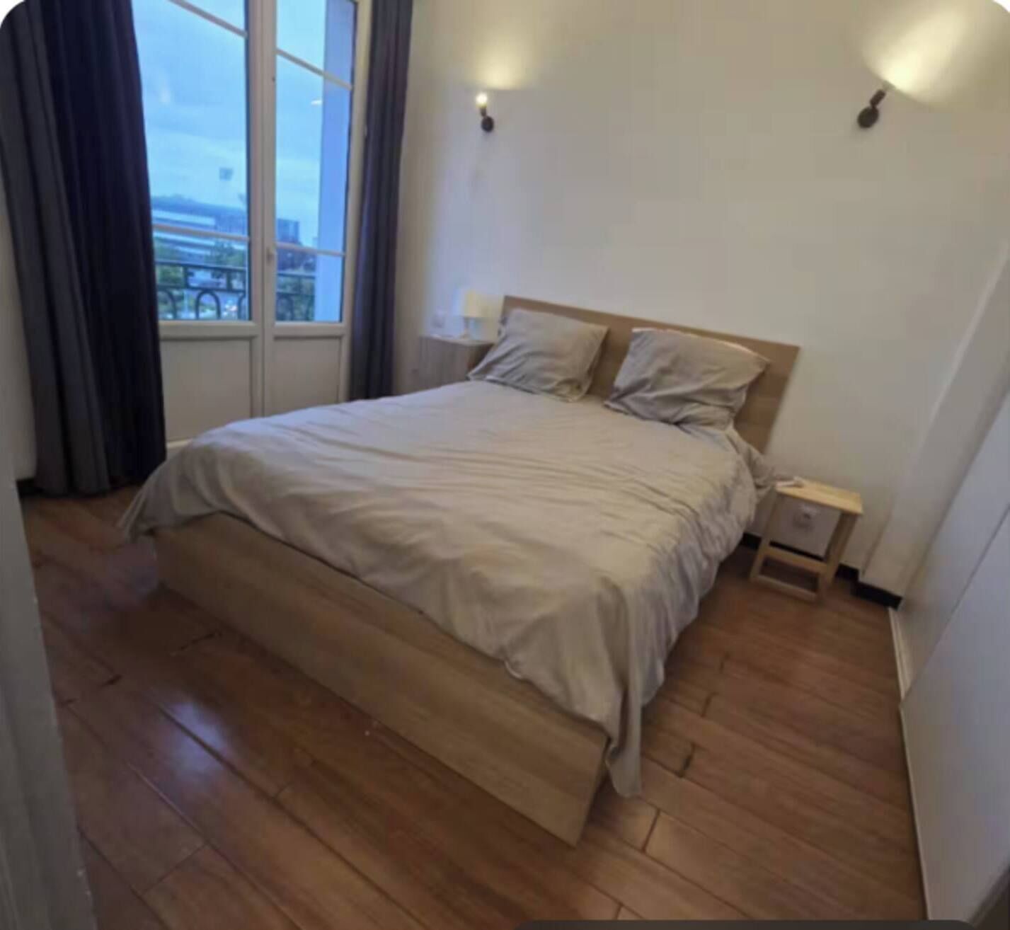 2 chambres, fer et planche à repasser, literie fournie