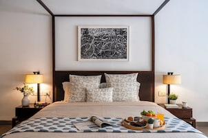 Deluxe Villa, 3 Bedrooms, Private Pool, Garden Area | Cribs (surcharge), WiFi (free), bed sheets