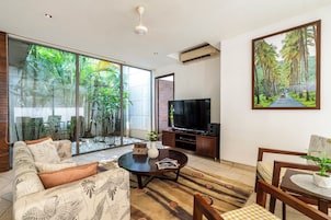 Deluxe Villa, 3 Bedrooms, Private Pool, Garden Area | Living area
