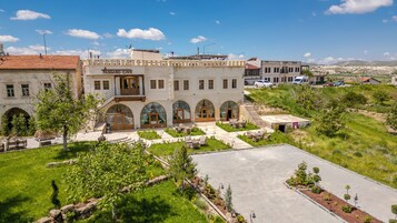 Fachada de la propiedad