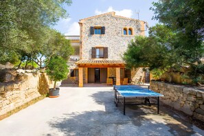 Exterior - Rural House 'Sa Pedrera' with Mountain Views, Wi-Fi, and Air Conditioning (Muro)