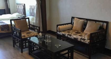 Manzhouli Junyu Grand Hotel (Manzhouli Wanda Plaza Matryoshka Square)