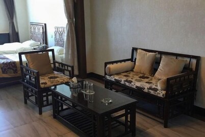 Manzhouli Junyu Grand Hotel (Manzhouli Wanda Plaza Matryoshka Square)
