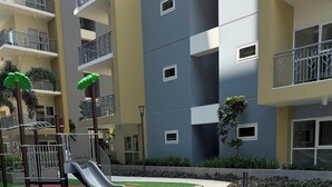 Unclassified image, 5 of 62, button - Kuya Awen's Staycation (Parañaque)