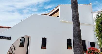 Holiday Home 'Casablanca' with Private Terrace, Private Garden and Wi-Fi