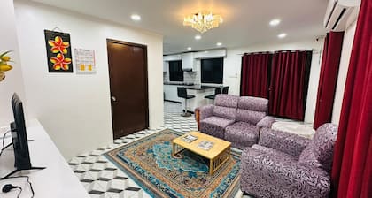 Demberly's Hideaway