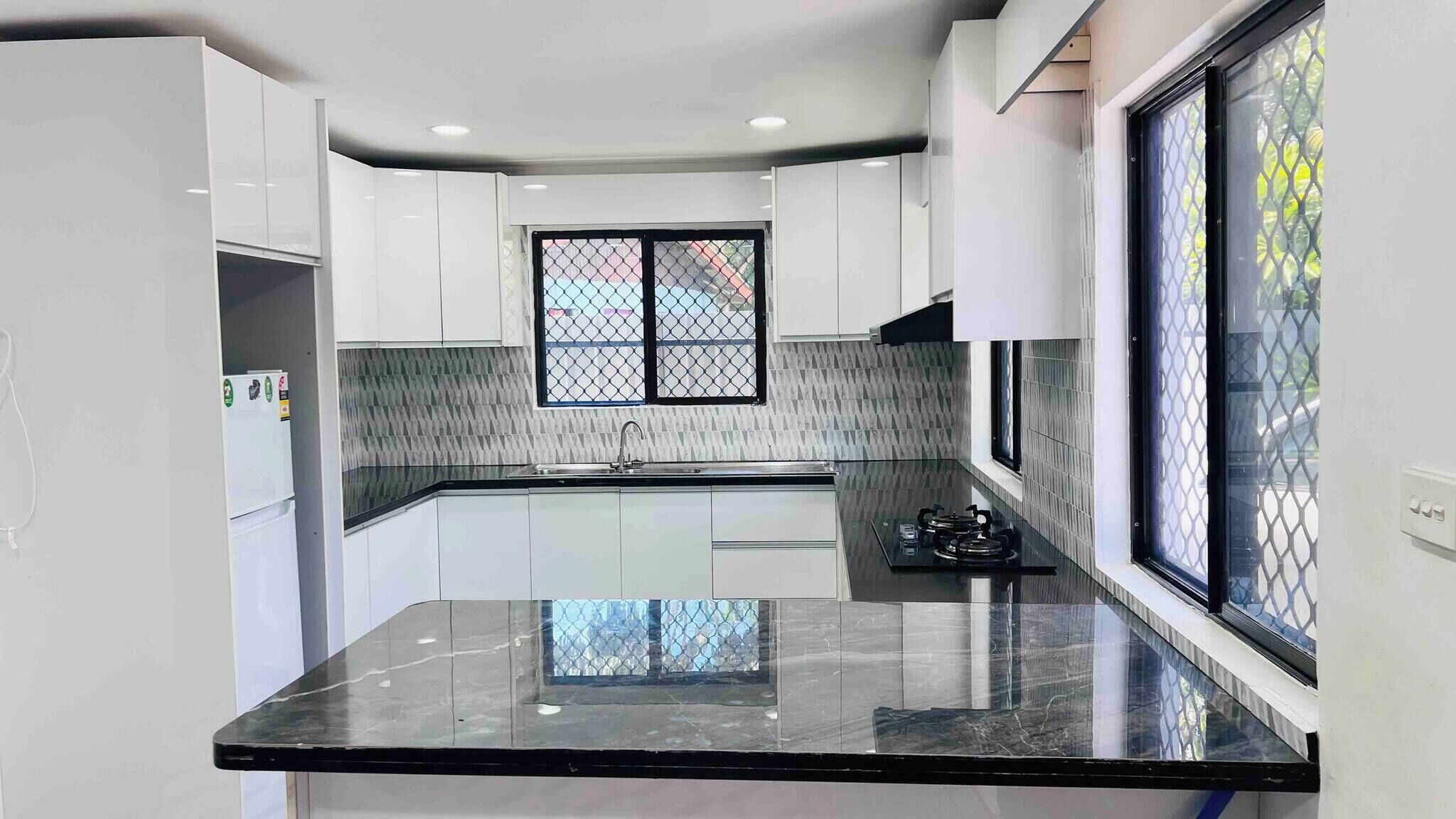 Maison, 3 chambres | Intérieur