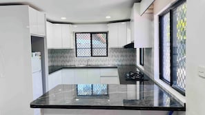 House, 3 Bedrooms | Interior