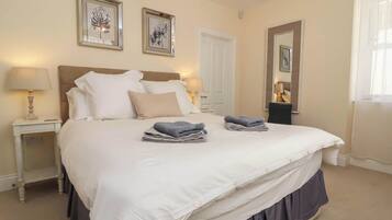 2 bedrooms, free WiFi, individually decorated, individually furnished