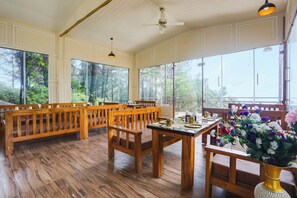 Dining - Palette Bhatta Falls Formerly Meru Pahad (Mussoorie)
