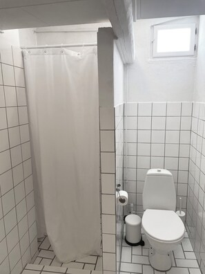 Apartment, Pets allowed, Courtyard View | Bathroom - Lundsgaard Gods ferielejlighed (Kerteminde)