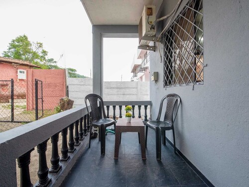 Palette Mountain Mist 2BHK Jacuzzi