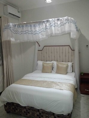 Comfort Double or Twin Room, Balcony, Mountain View | In-room safe, desk, laptop workspace, soundproofing - Paki hotels Arusha  (Arusha)