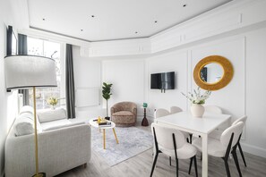 Living area - Maida Vale Apartments (London)