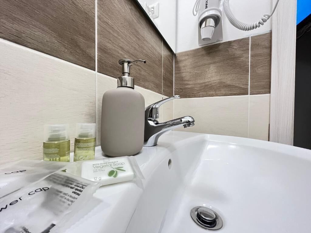 Free toiletries, hair dryer, towels, soap