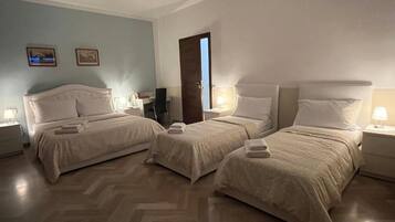 Familien-Vierbettzimmer, Stadtblick