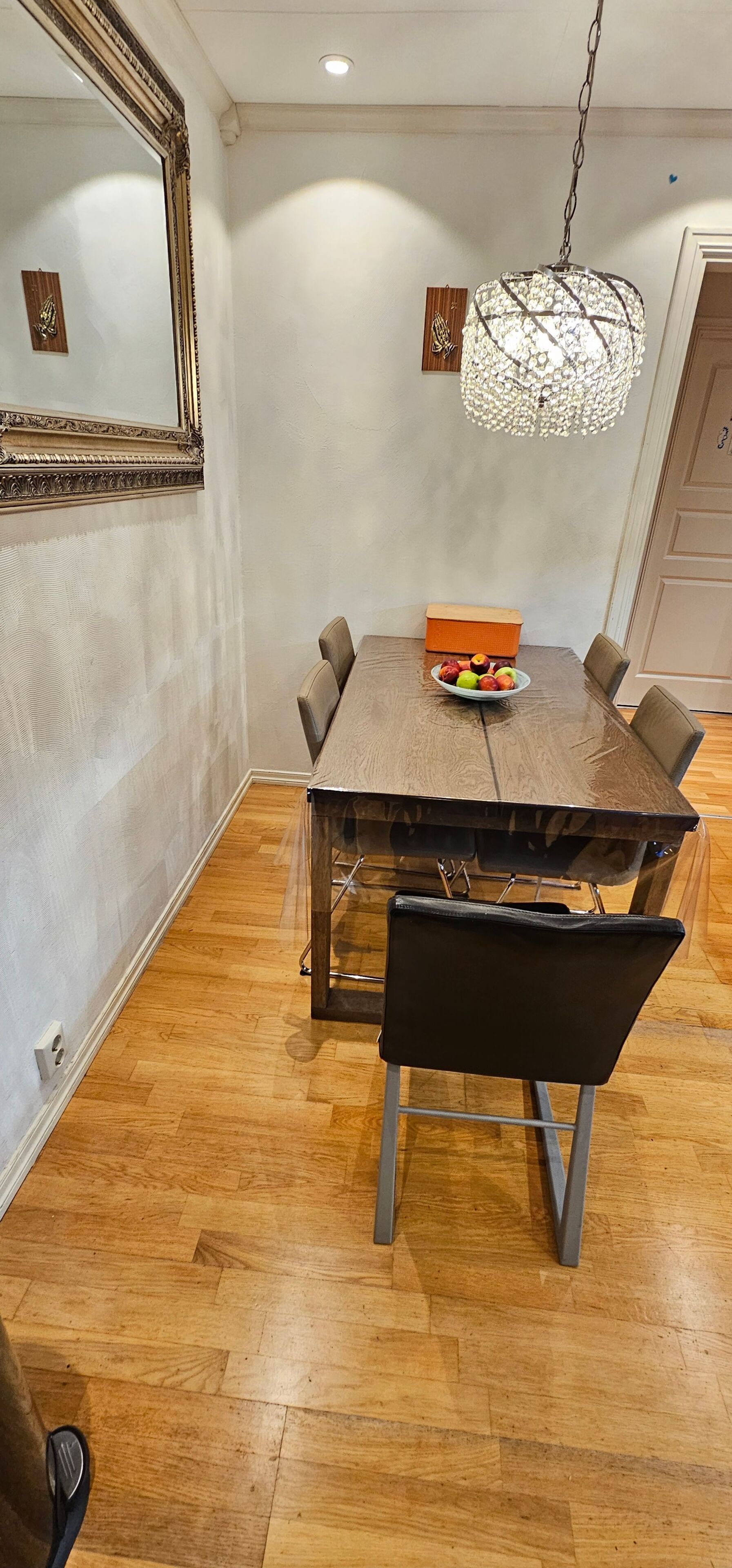 Rumah, 4 kamar tidur, akses difabel, balkon | Ruang makan