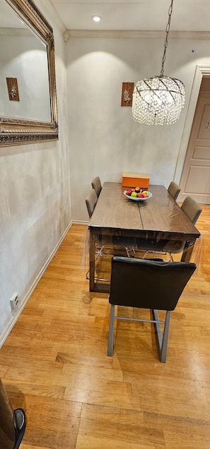 House, 4 Bedrooms, Accessible, Balcony | Dining room - Spacious Bergen House With Stunning Mountain Views (Bergen)