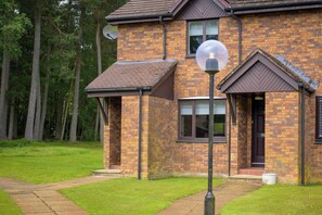 Exterior - Modern Home in Gleneagles Village | 2 Bed (Auchterarder)