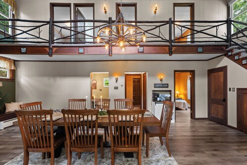 Lakefront Retreat,Sleeps 8, Kayaks & Fishing