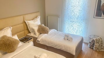 3 Schlafzimmer, Bügeleisen/Bügelbrett, WLAN, Bettwäsche