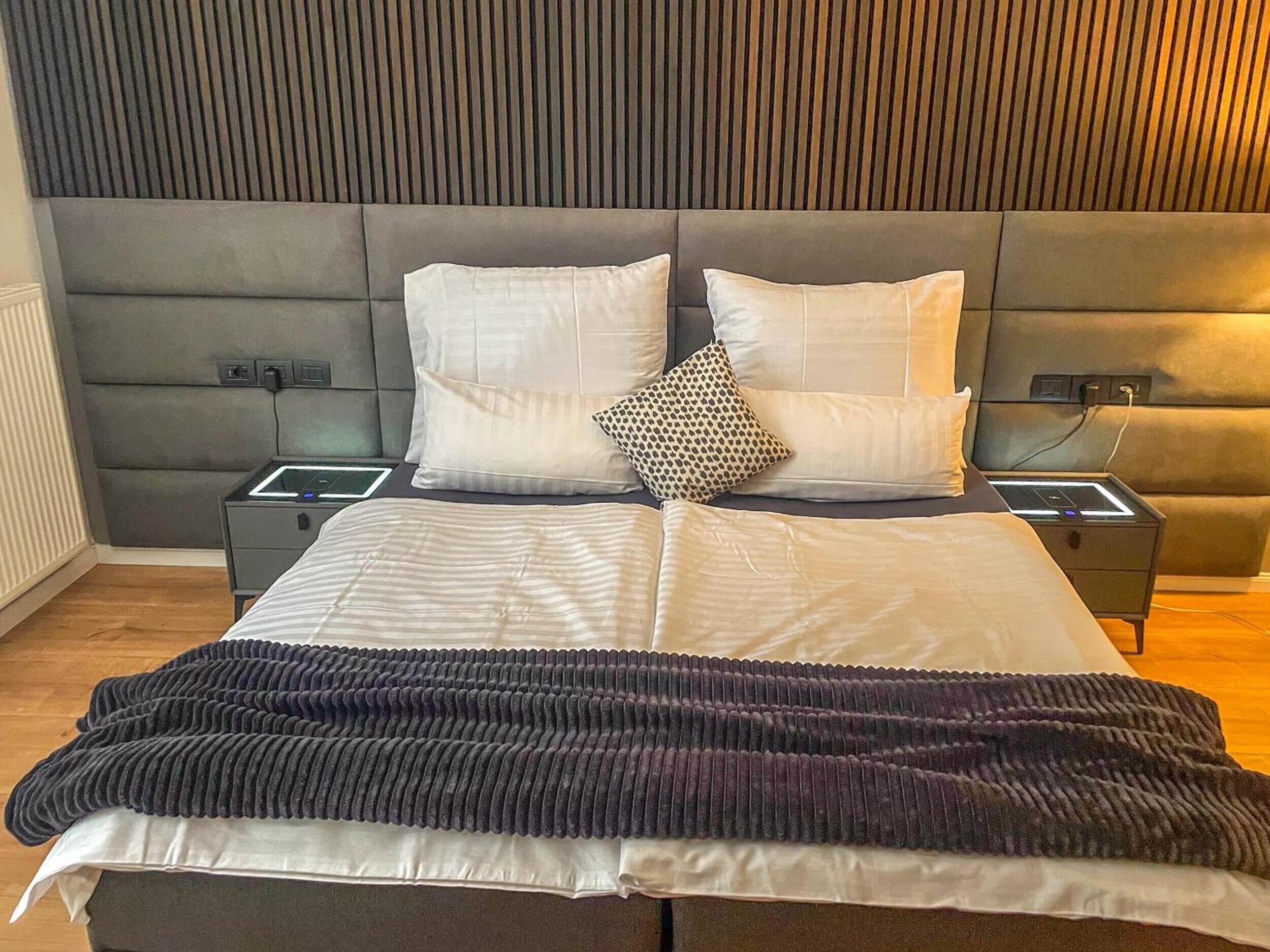 3 Schlafzimmer, Bügeleisen/Bügelbrett, WLAN, Bettwäsche