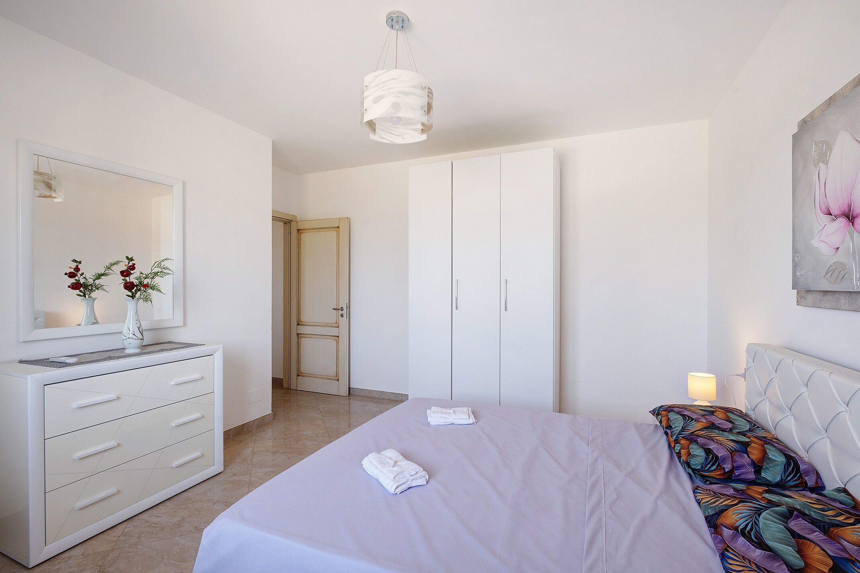 3 bedrooms, WiFi, bed sheets