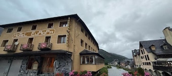 Hotel Europa Les