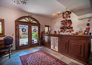 Hall