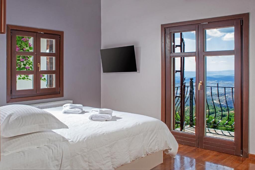 1 dormitorio, escritorio, wifi y ropa de cama