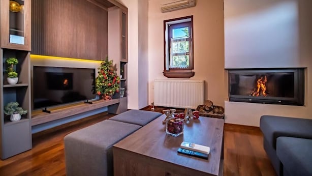 Living area - Erofili Hotel, Grand Luxury Suite, Panoramic View (Portaria)