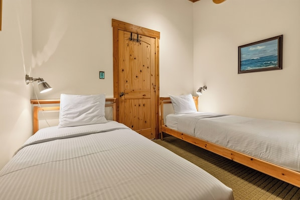 5 habitaciones, cuna de viaje, internet y ropa de cama