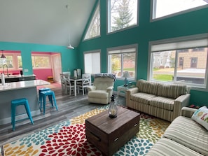 Smart TV - NEW listing! Villa Azzurra: 6BR Lake Huron Retreat, 1-Min Walk to Private Beach (Caseville)