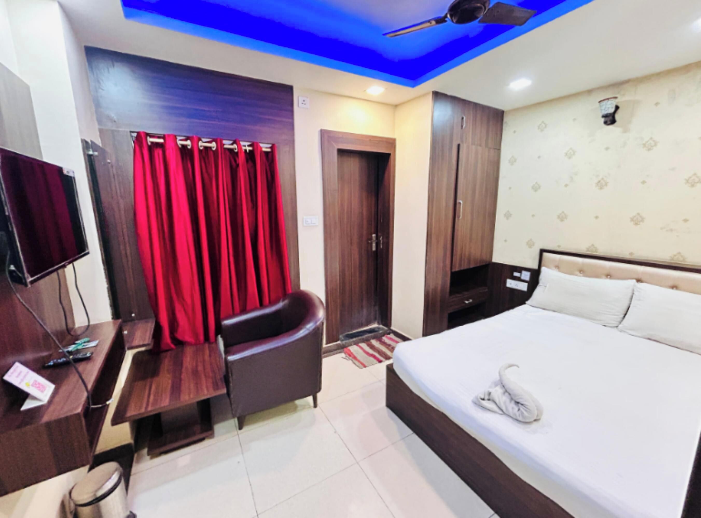 Chambre Double Deluxe, vue ville | Bureau, Wi-Fi gratuit