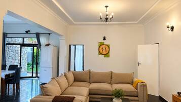 Casa, 3 habitaciones, con acceso para personas discapacitadas, para fumadores | Sala de estar
