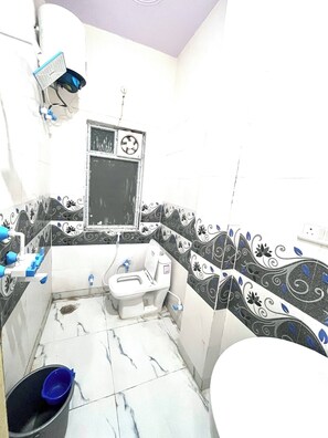 Bathroom - Room-charming Guest Room Retreat in Vrin (Mathura)