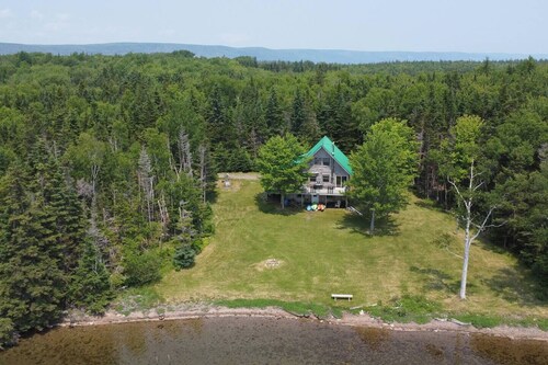 Cedar Escape on the Bras D’or