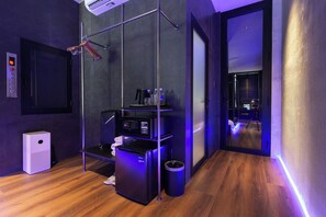 Interior - Deep Blue Studio@Saigon's alley with Rooftop Onsen (Thành phố Hồ Ch í Minh)