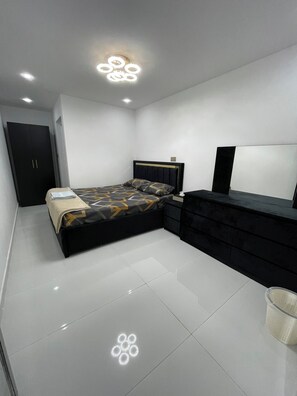 Iron/ironing board (on request), free WiFi - Garden Villa 4 Ajman (AJMAN)