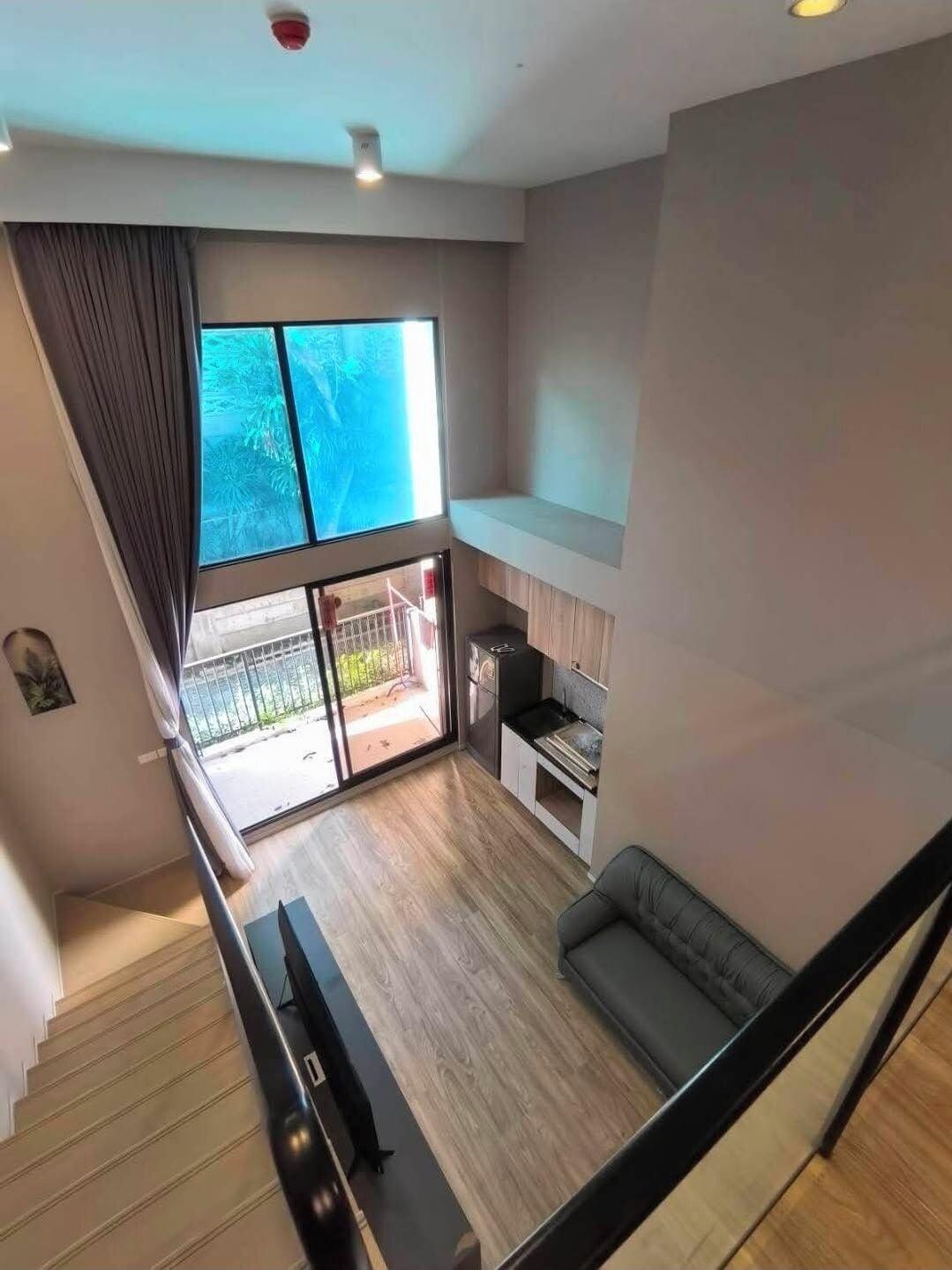Luxury Duplex | Living area | Computer monitors, printers